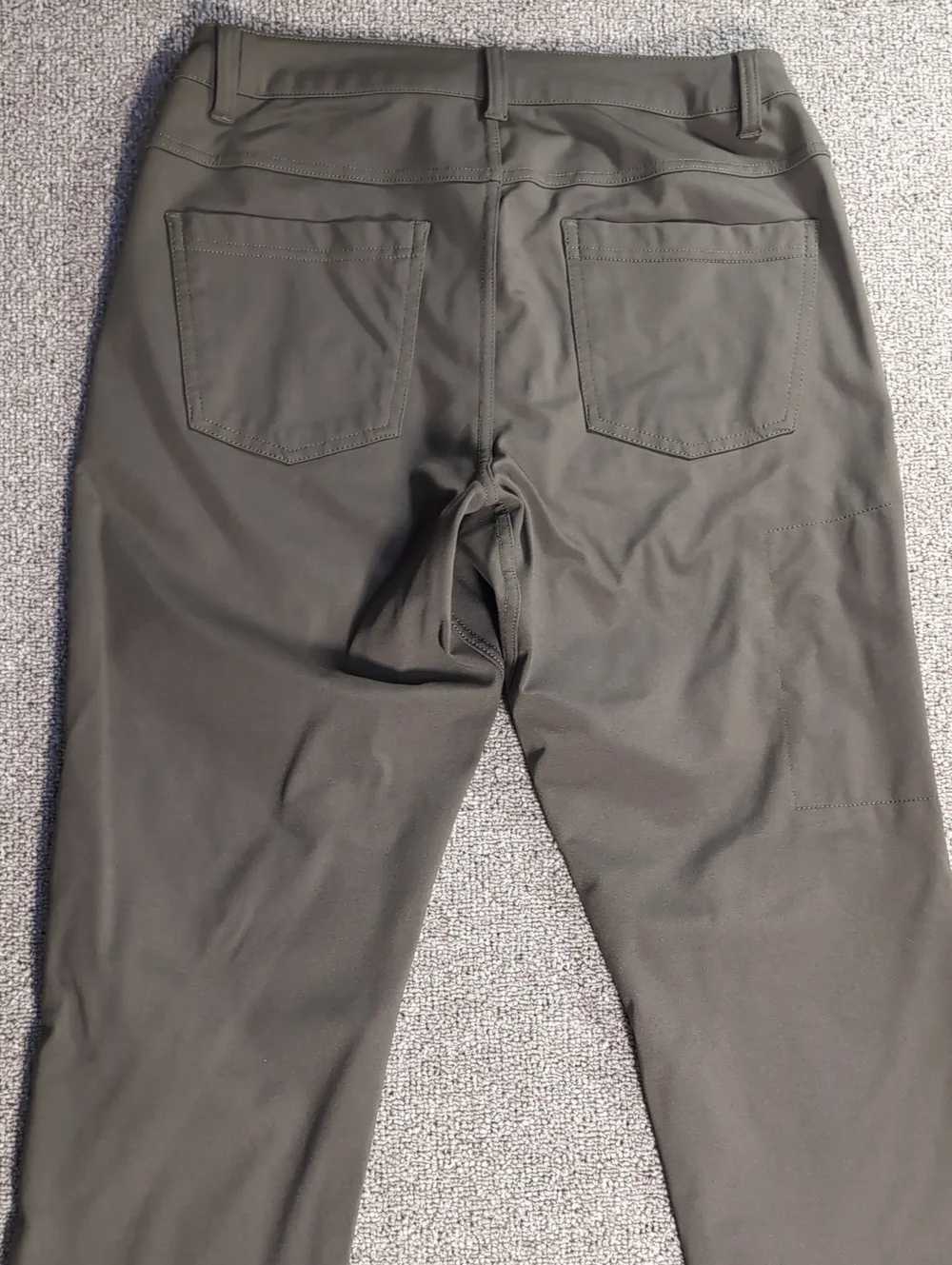 BYLT Premium Basics Everyday Pant 2.0 Size 32/T in Dark Olive Green